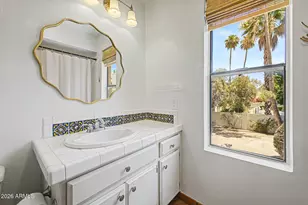 1808 E Frier Dr, Phoenix, AZ 85020 - Photo 2