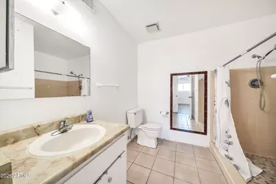 9645 W Mountain View Road #B, Peoria, AZ 85345 - Photo 20