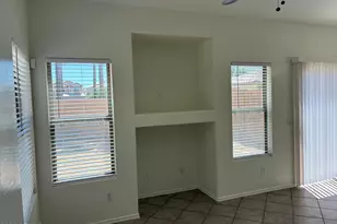 1909 N 106th Ln, Avondale, AZ 85392 - Photo 10