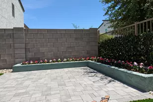 379 N 157th Ln, Goodyear, AZ 85338 - Photo 6