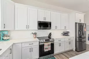 3925 W Moon Dust Trl, San Tan Valley, AZ 85144 - Photo 8