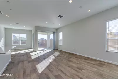 24816 N 26th Way, Phoenix, AZ 85024 - Photo 8