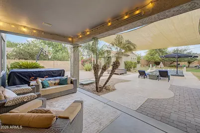 7725 S 21st Drive, Phoenix, AZ 85041 - Photo 18