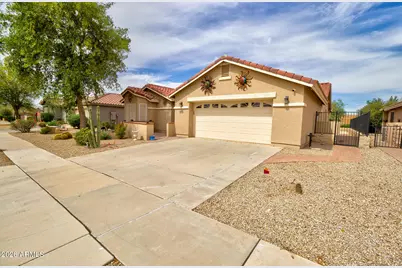 167 S Hancock Trail, Casa Grande, AZ 85194 - Photo 4