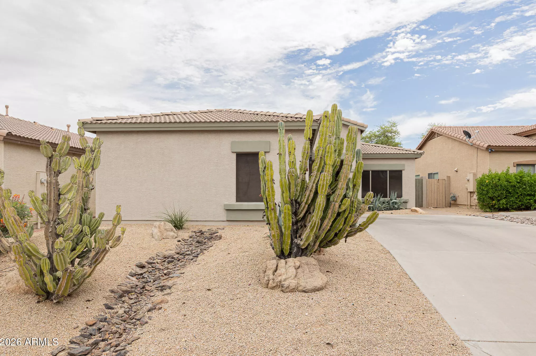 7111 S 21st Dr, Phoenix, AZ 85041 - MLS 7042650 - Coldwell Banker