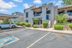 7300 N Dreamy Draw Dr, Phoenix, AZ 85020 - Photo 2