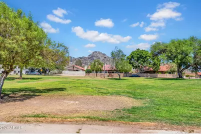 7300 N Dreamy Draw Drive #213, Phoenix, AZ 85020 - Photo 18
