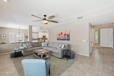 25833 N 43rd Place, Phoenix, AZ 85050 - Photo 8