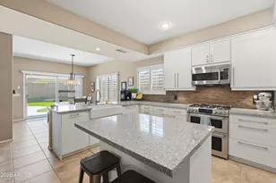 25833 N 43rd Pl, Phoenix, AZ 85050 - Photo 12