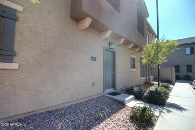 1350 S Greenfield Road #Unit 2047, Mesa, AZ 85206 - Photo 2