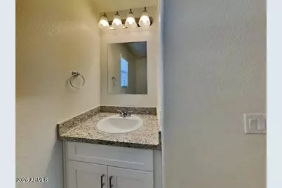 207 E Valley View Drive, Phoenix, AZ 85042 - Photo 16