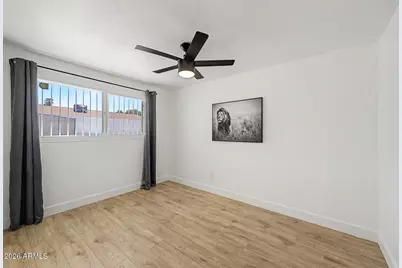 4055 W Montebello Avenue, Phoenix, AZ 85019 - Photo 12