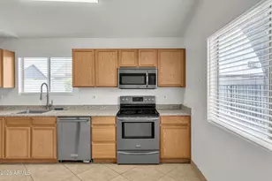 8834 W Purdue Ave, Peoria, AZ 85345 - Photo 12