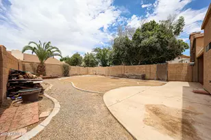 2364 W Comstock Dr, Chandler, AZ 85224 - Photo 32