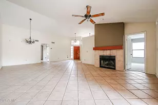 2364 W Comstock Dr, Chandler, AZ 85224 - Photo 8