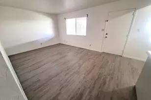 36 W Pasadena Ave, Phoenix, AZ 85013 - Photo 8