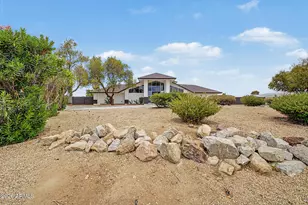 11132 W Kolina Ln, Sun City, AZ 85351 - Photo 2