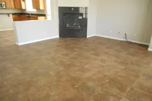 27632 N 89th Ln, Peoria, AZ 85383 - Photo 6