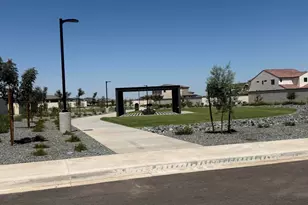2933 E Msn Ln, San Tan Valley, AZ 85140 - Photo 10