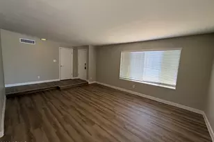 6627 S 44th St, Phoenix, AZ 85042 - Photo 2