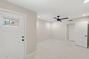 1067 E Sequoia Dr, Phoenix, AZ 85024 - Photo 14
