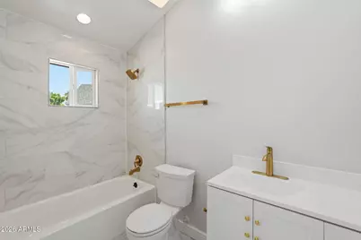 1067 E Sequoia Drive, Phoenix, AZ 85024 - Photo 16