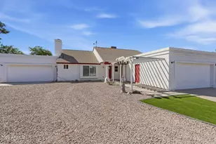 1067 E Sequoia Dr, Phoenix, AZ 85024 - Photo 2