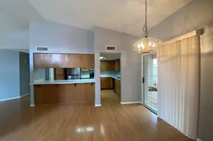 510 W Fellars Dr, Phoenix, AZ 85023 - Photo 4