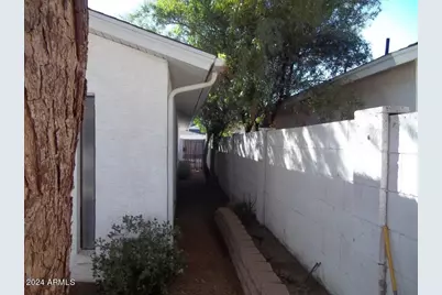510 W Fellars Drive, Phoenix, AZ 85023 - Photo 22
