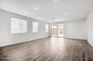 24924 N 167th Ave, Surprise, AZ 85387 - Photo 4