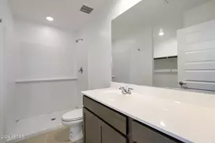 25041 N 174th Ln, Surprise, AZ 85387 - Photo 10