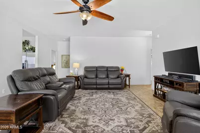 566 E Renegade Place, San Tan Valley, AZ 85143 - Photo 16