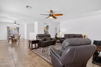 566 E Renegade Place, San Tan Valley, AZ 85143 - Photo 16