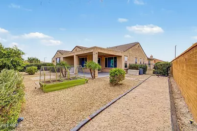 27413 W Tonopah Drive, Buckeye, AZ 85396 - Photo 20