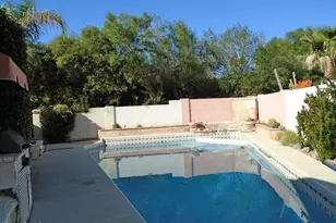 1910 E Winter Dr, Phoenix, AZ 85020 - Photo 24