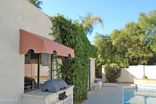 1910 E Winter Dr, Phoenix, AZ 85020 - Photo 22