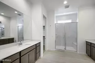 25198 N 177th Dr, Surprise, AZ 85387 - Photo 12