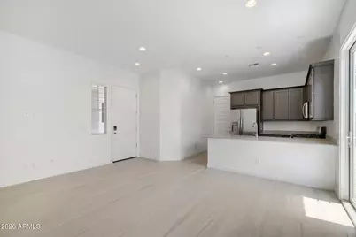 25198 N 177th Drive, Surprise, AZ 85387 - Photo 10