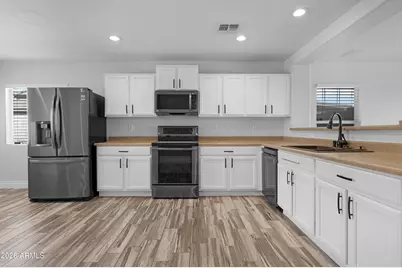 11553 W Green Drive, Youngtown, AZ 85363 - Photo 8