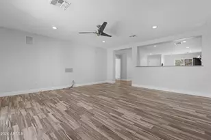 11553 W Green Dr, Youngtown, AZ 85363 - Photo 16