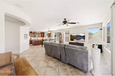 5139 W Straight Arrow Lane, Phoenix, AZ 85083 - Photo 6