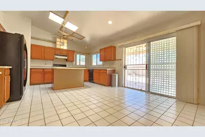 6131 W Desert Cove Avenue, Glendale, AZ 85304 - Photo 12