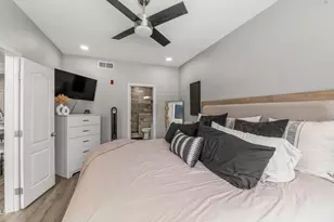 6900 E Princess Dr, Phoenix, AZ 85054 - Photo 12