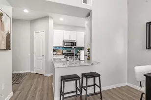 6900 E Princess Dr, Phoenix, AZ 85054 - Photo 8