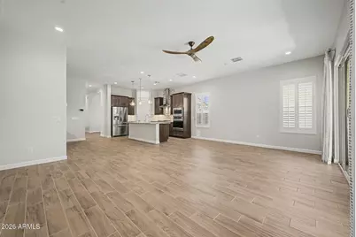 6639 E Michigan Avenue, Phoenix, AZ 85054 - Photo 12