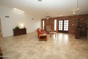 10843 N 23rd St, Phoenix, AZ 85028 - Photo 8