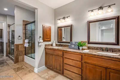 1465 W Caribbean Lane, Phoenix, AZ 85023 - Photo 36