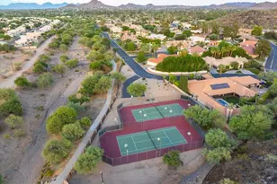1465 W Caribbean Ln, Phoenix, AZ 85023 - Photo 46