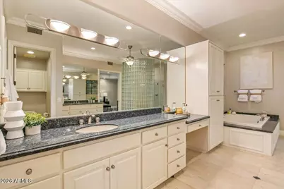 1465 W Caribbean Lane, Phoenix, AZ 85023 - Photo 18