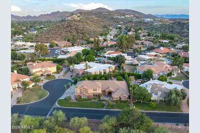 1465 W Caribbean Lane, Phoenix, AZ 85023 - Photo 2